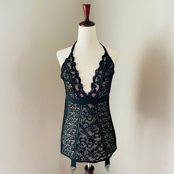 Victoria's Secret Other - NWT Victoria's Secret Black Eyelet Lace Merry Widow Halter Corset with Garters L